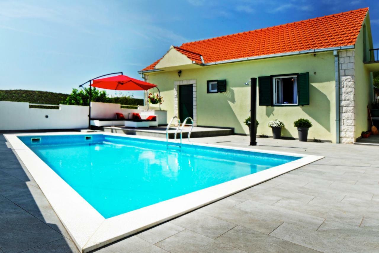 House Lucia Villa Brstanovo Exterior foto